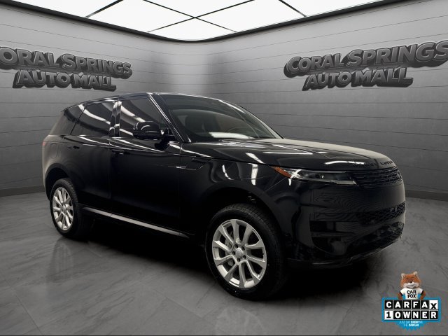 Used 2025 Land Rover Range Rover Sport SE AWD/4WD image 1