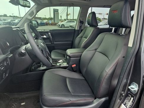 Used 2020 Toyota 4Runner TRD Off-Road Premium w/ Moonroof Package AWD/4WD image 3