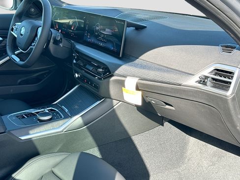 New 2026 BMW 330i Sedan w/ Convenience Package RWD image 24
