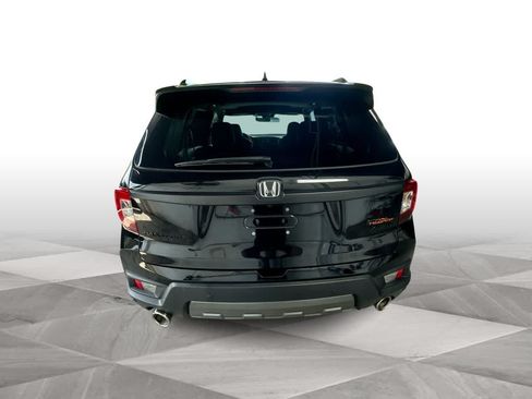 Used 2023 Honda Passport TrailSport image 7