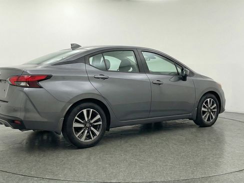 Used 2025 Nissan Versa SV FWD image 9