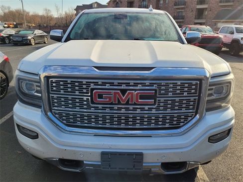 Used 2018 GMC Sierra 1500 Denali w/ Denali Ultimate Package image 8