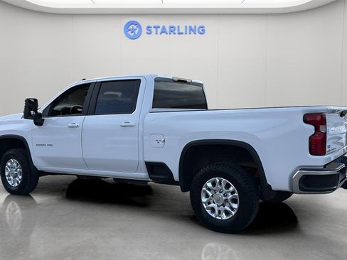 Used 2024 Chevrolet Silverado 2500 LT image 4