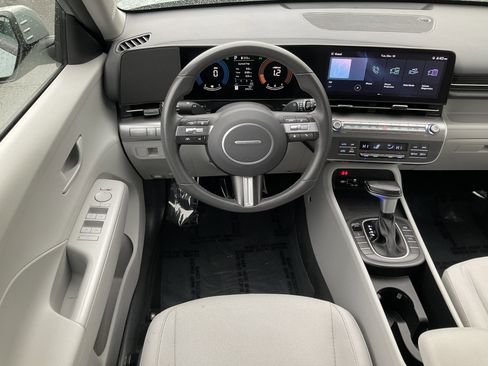 Used 2025 Hyundai Kona SEL image 20