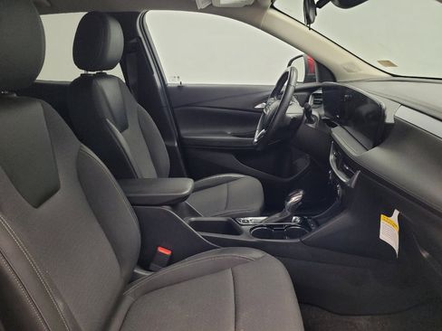 Used 2024 Buick Encore GX Preferred FWD image 21