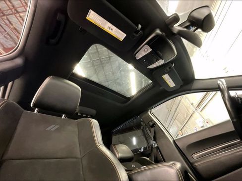 Used 2022 Dodge Durango R/T w/ Quick Order Package 22F AWD/4WD image 28