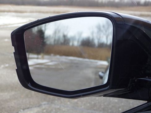 Used 2023 Acura MDX A-Spec image 51