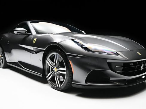 Used 2022 Ferrari Portofino M RWD image 44