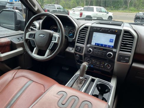 Used 2018 Ford F150 King Ranch w/ Equipment Group 601A Luxury AWD/4WD image 25
