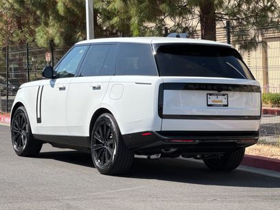 New 2026 Land Rover Range Rover SE