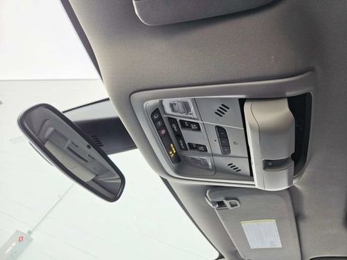 Used 2021 Buick Enclave Premium w/ Sun and Sites Package image 31