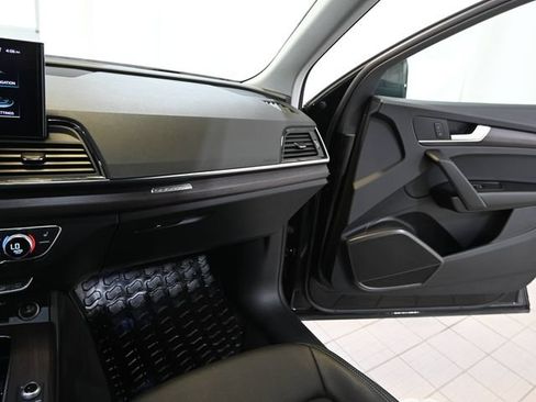 Used 2021 Audi Q5 2.0T Premium AWD/4WD image 29