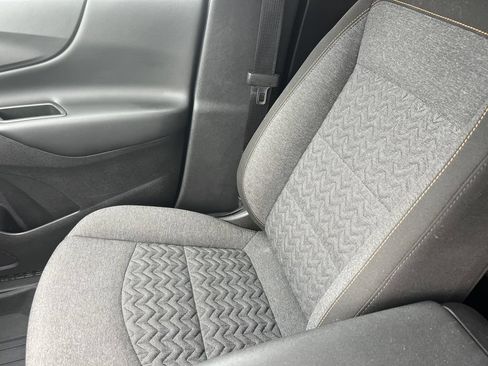 Used 2024 Chevrolet Equinox LT AWD/4WD image 33