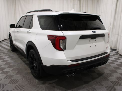 Used 2024 Ford Explorer ST w/ Equipment Group 401A AWD/4WD image 35