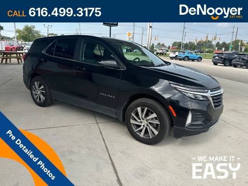 Used 2024 Chevrolet Equinox LT AWD/4WD image 4