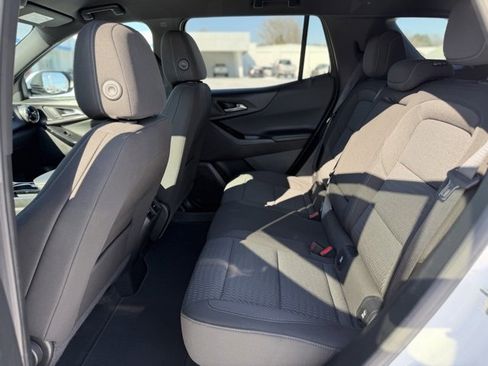 Used 2025 Chevrolet Equinox LT image 21