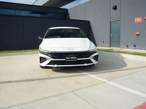 New 2026 Hyundai Elantra Sport FWD image 2