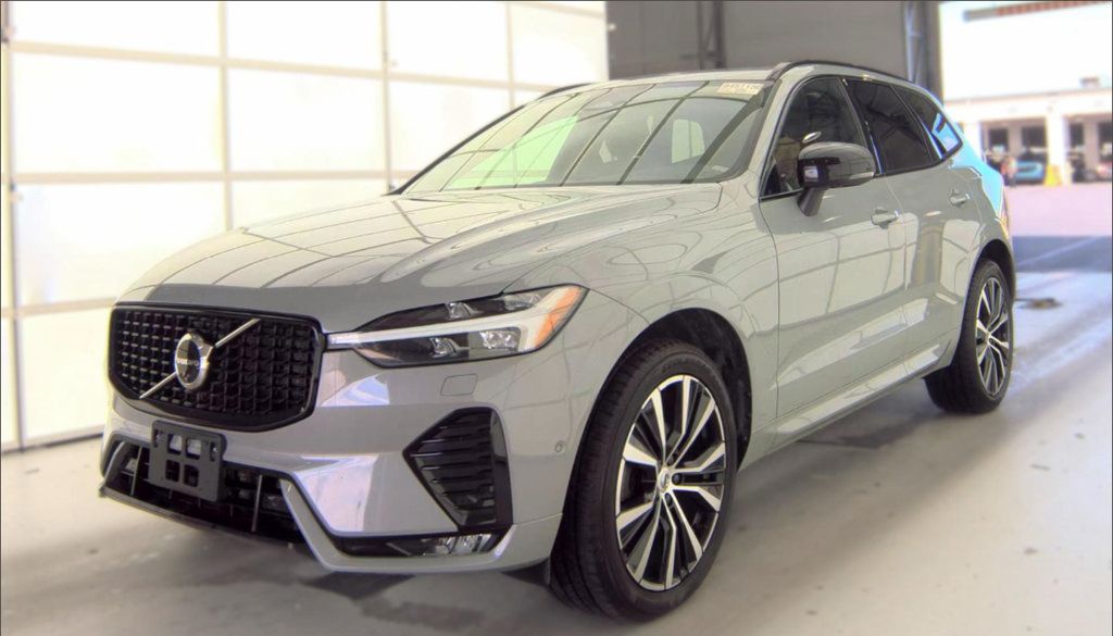 Used 2024 Volvo XC60 B5 Plus w/ Protection Package Premier AWD/4WD image 1