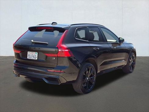 Used 2024 Volvo XC60 T8 Ultimate AWD/4WD image 5