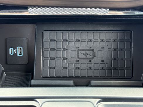 Used 2023 Ford F150 Lightning Lariat w/ Equipment Group 511A High AWD/4WD image 10