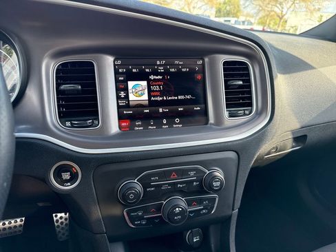 Used 2022 Dodge Charger GT w/ Driver Convenience Group image 18