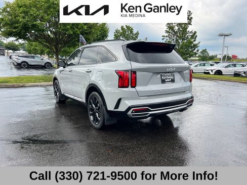Certified 2022 Kia Sorento SX FWD image 7