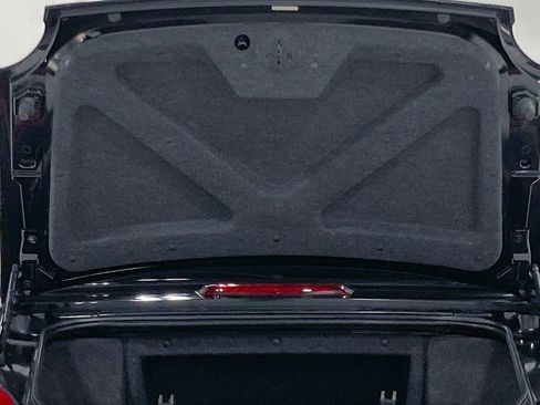 Used 2003 Ford Thunderbird image 43