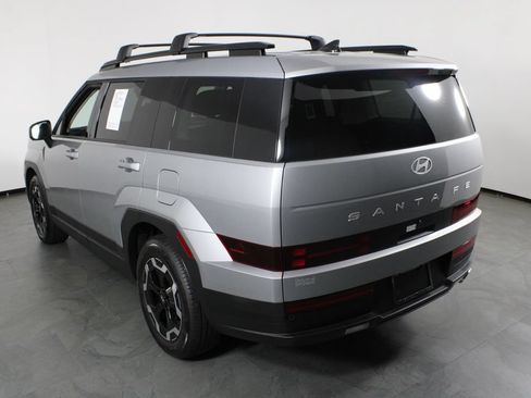 Certified 2026 Hyundai Santa Fe SEL FWD image 4