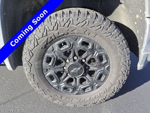Used 2022 Chevrolet Silverado 2500 LTZ w/ LTZ Plus Package AWD/4WD image 20
