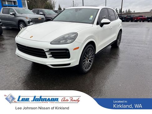 Used 2021 Porsche Cayenne S AWD/4WD image 1