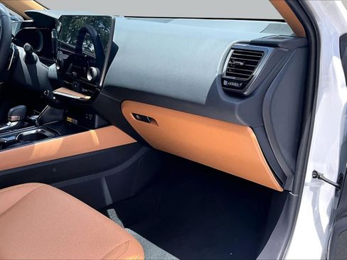 Used 2026 Lexus NX 350 AWD w/ Cold Area Package image 19