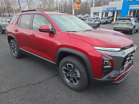 New 2026 Chevrolet Equinox ACTIV AWD/4WD image 1