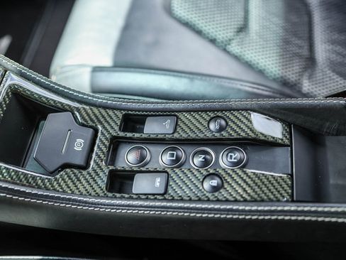 Used 2014 McLaren MP4-12C Spider RWD image 44