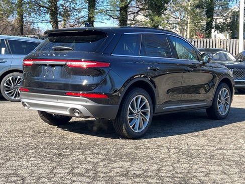 New 2026 Lincoln Corsair Premiere image 4