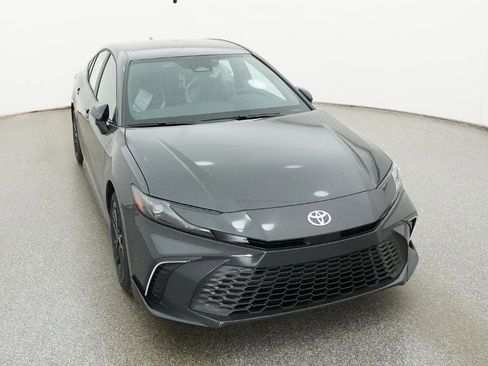 New 2026 Toyota Camry SE FWD image 17