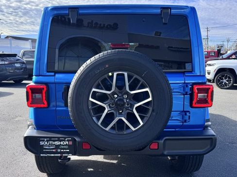 New 2026 Jeep Wrangler Sahara image 6