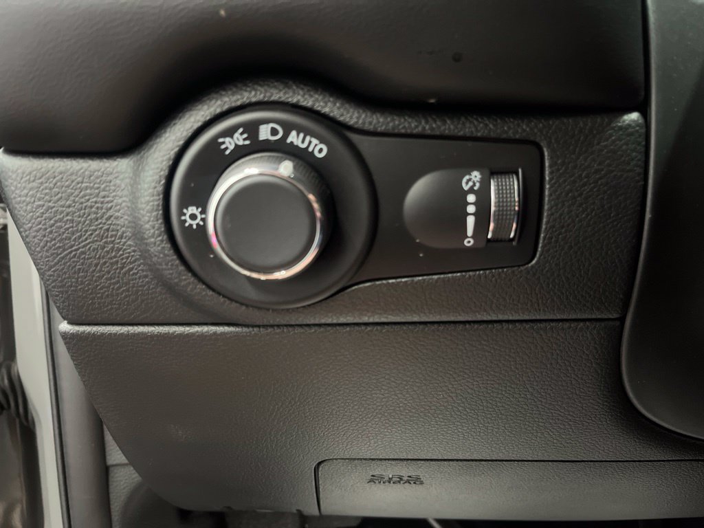 Used 2025 Dodge Durango R/T AWD/4WD image 26