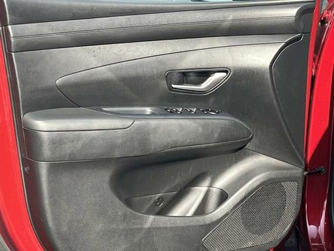 Certified 2025 Hyundai Tucson SEL image 24