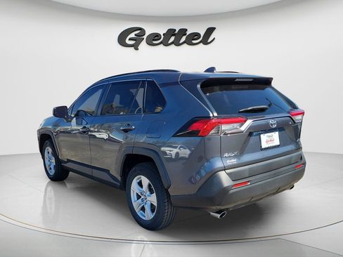 Used 2019 Toyota RAV4 XLE w/ Convenience Package image 6