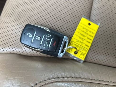 Used 2019 RAM 1500 Limited image 30