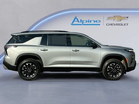 Used 2025 Chevrolet Traverse Z71 AWD/4WD image 6
