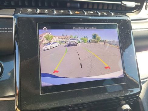 Used 2023 Jeep Grand Cherokee L Laredo RWD image 20