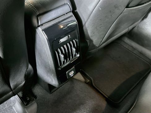Used 2025 Jeep Compass Limited AWD/4WD image 27
