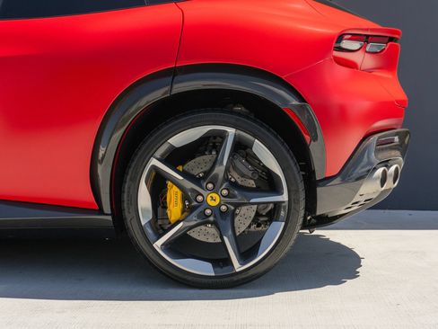 Used 2024 Ferrari Purosangue AWD/4WD image 14