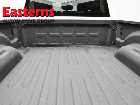 Used 2026 RAM 2500 Big Horn AWD/4WD image 9