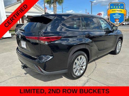 Certified 2021 Toyota Highlander Limited FWD image 5