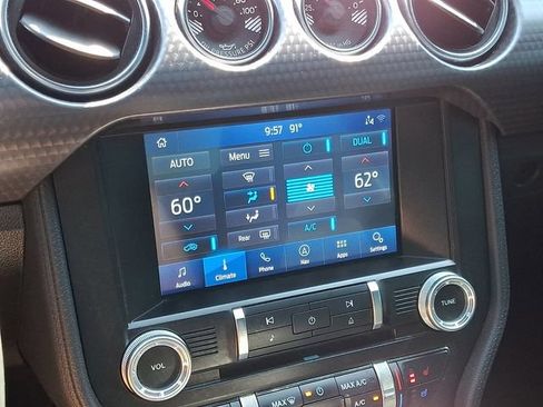 Used 2021 Ford Mustang GT Premium w/ GT Performance Package RWD image 16