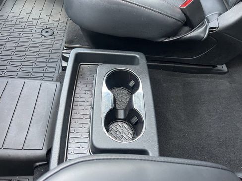 Used 2025 Lincoln Aviator AWD w/ Jet Appearance Package image 16