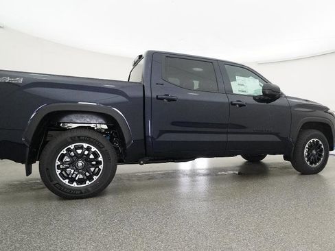 New 2026 Toyota Tundra SR5 AWD/4WD image 37