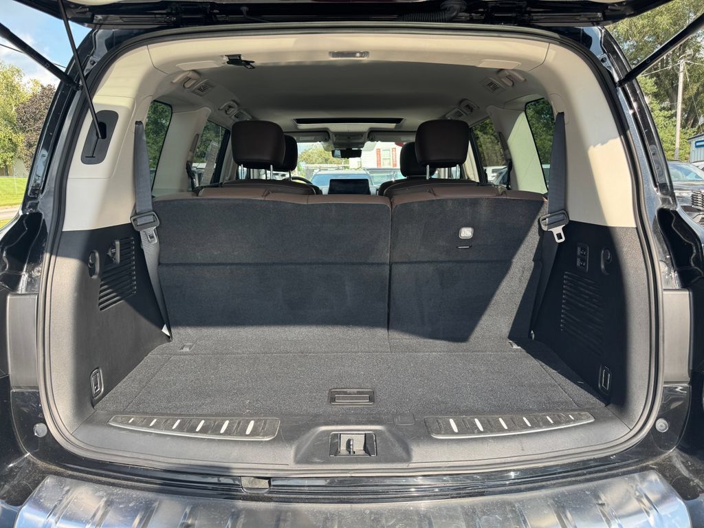 Used 2023 INFINITI QX80 Premium Select w/ Cargo Package AWD/4WD image 7